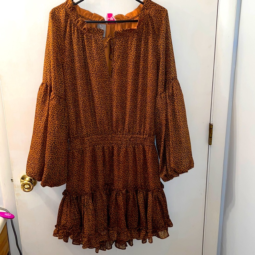 Brand new, bought for a wedding and decided to wear something else!